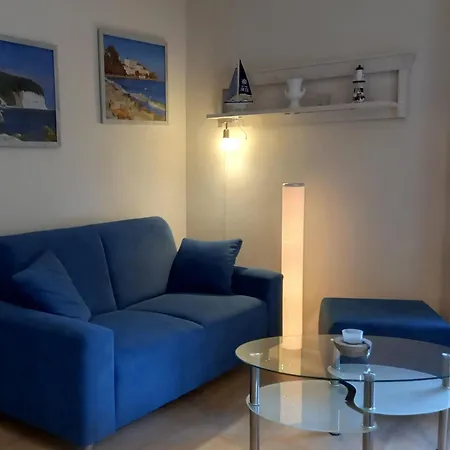 Апартаменты Cozy Escape Near The Baltic, Cleaning Included