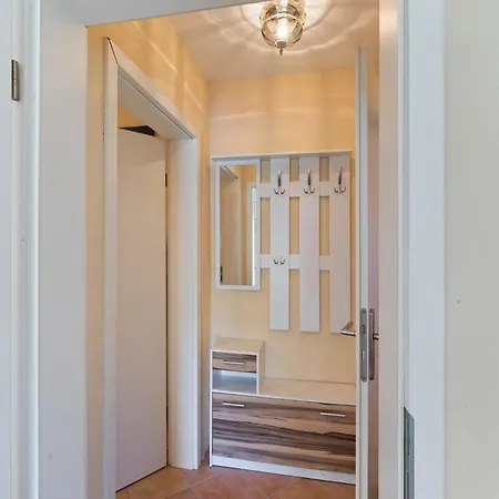 Апартаменты Cozy Escape Near The Baltic, Cleaning Included *