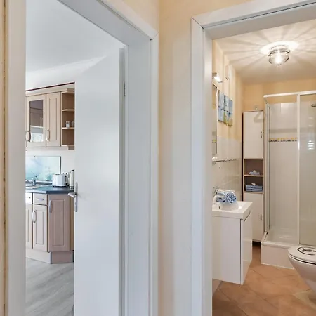 Апартаменты Cozy Escape Near The Baltic, Cleaning Included *