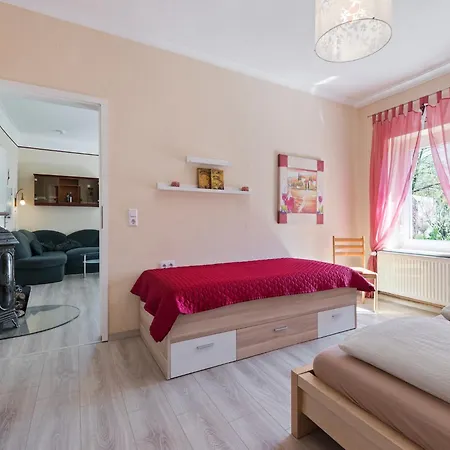 Cozy Escape Near The Baltic, Cleaning Included Апартаменты *